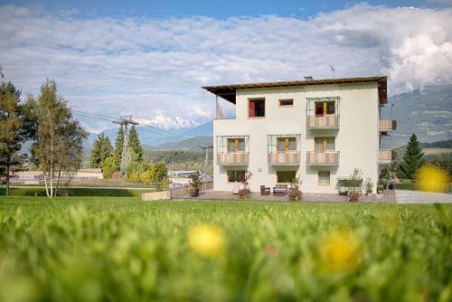 B&B Garni Schorneck - Marebbe B&B Garni Schorneck - Marebbe