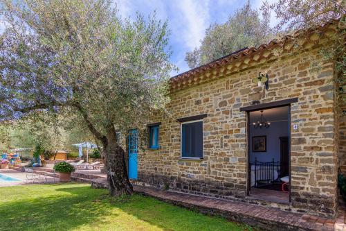 Agriturismo Il Vecchio Casale 2