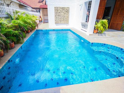 Naklua Pool Villa by Pattaya Sunny Rentals photo 4