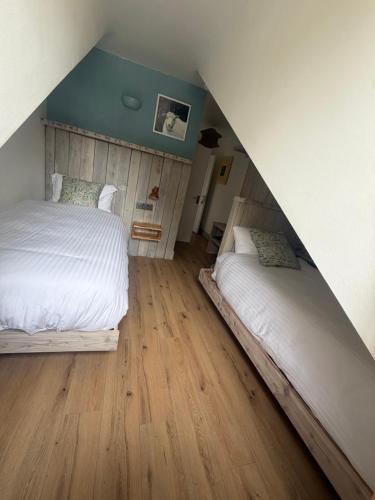 Connemara National Park Lodge 2