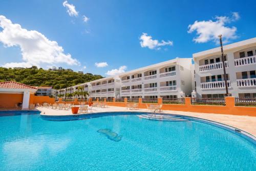 Golden Dream Villas with pool 1st floor in Isabela