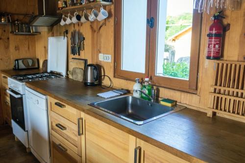 Pyreneasy 3 Gites, 8 bedrooms for a large group in La Barthe-de-Neste