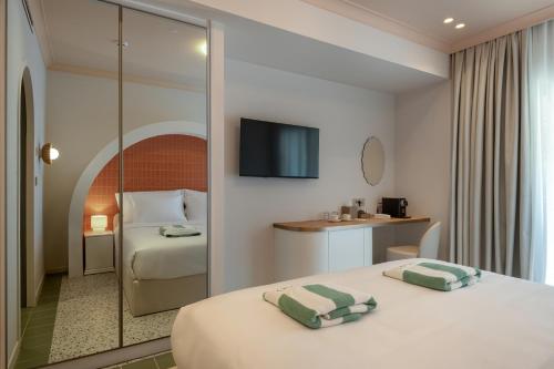Double room, spa bathtub