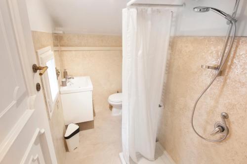 Riverside Apartment in Florence, Florencie (fotografie 5)