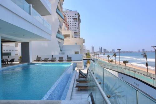 Vista al Mar desde el piso 20, Moderno Con Alberca