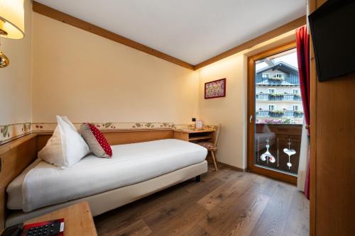 Hotel Garnì La Montanara – Madonna di Campiglio, TN