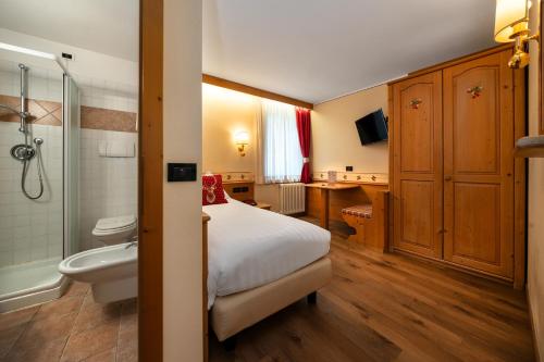 Hotel Garnì La Montanara – Madonna di Campiglio, TN