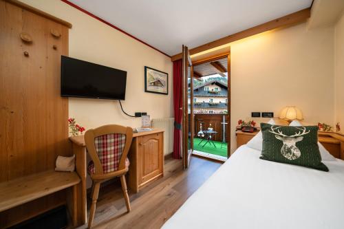 Hotel Garnì La Montanara – Madonna di Campiglio, TN