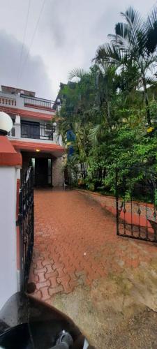 Exterior view, Diamond Villa - The Dream Stays ll Pvt Pool ll Wi-Fi ll 2AC Rooms in Gold Valley