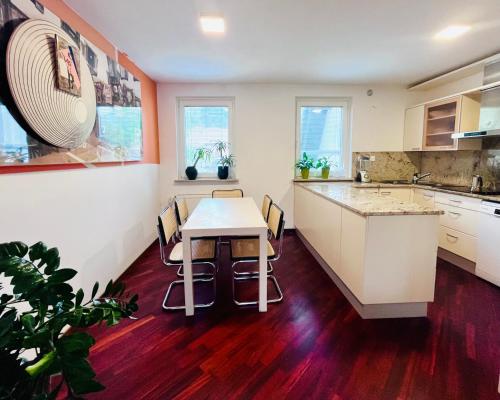 Lanas place in Brezovica Pri Ljubljani