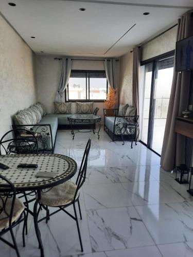 Rooftop Apartment With Beautiful Seaview