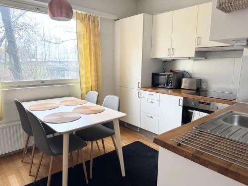 HHH Top hideaway in Helsinki, free parking, close to Lauttasaari metro in Eira