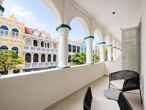 Majestic City Palace Hotel in Willemstad