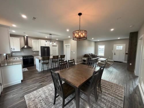 Peaceful New Ranch Retreat in Exline, Iowa