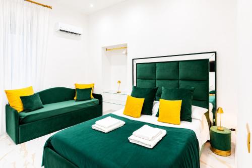 Valery Luxury Apartment Centro Storico, Неаполь