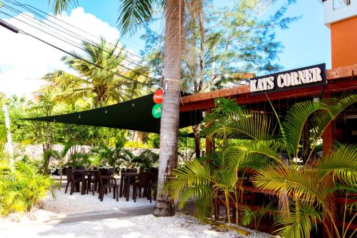 FIESTA DEL CARIBE - LOS CORALES beach - image 2