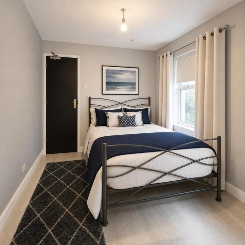 Private Room on Tates Avenue in Central Belfast in มาโลน โลเวอร์