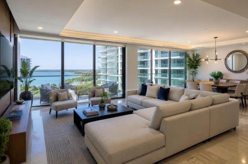 Luxury 3BR Apt, WiFi 1Gb, Laundry, Pools, Gym, Cancún