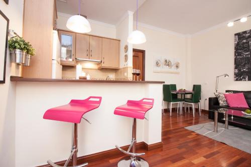 Apartment with Balcony image 7