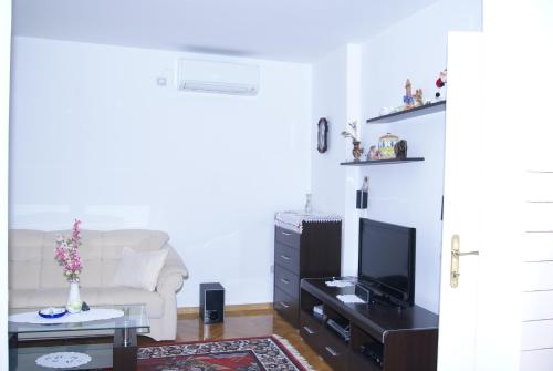 Apartment Jasovic - image 2
