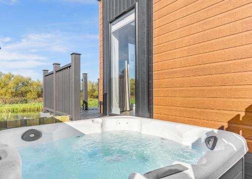 Waterside Hambleton Lakeside Lodges Room Type - Three-Bedroom House