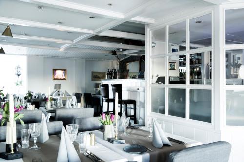 Skjalm Hvide Hotel - image 12