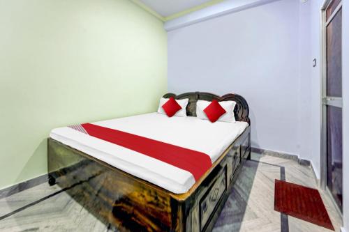 Hotel O Laxmi Marriage Hall Restaurant And Guest House