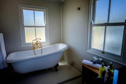 Vrisch Gewagt Boutique Self-Catering Olive Farm in Prince Albert