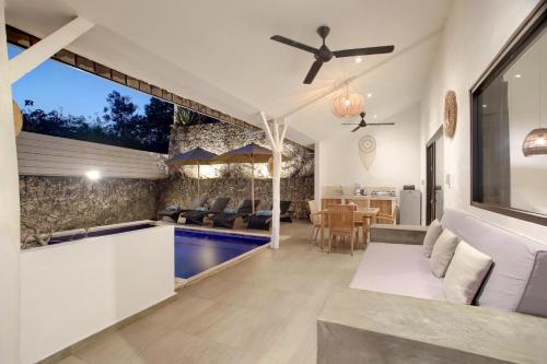 Villa Panoramic - Tap to explore photos