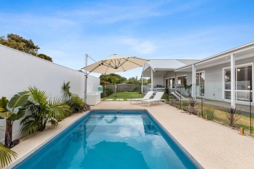 Coastal Retreat with Pool — Sleeps 10 in Barwon Heads