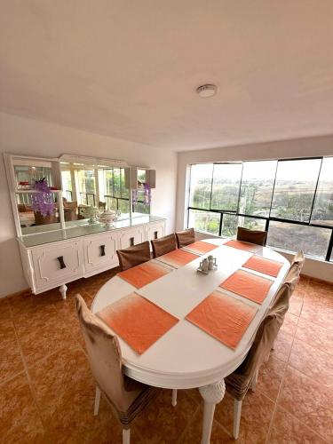 Iekārtas, Exclusivo departamento para 14 personas en Santa María del Mar (Exclusivo departamento para 14 personas en Santa Maria del Mar) in Santa Maria del Mar