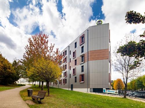 B&B HOTEL Marne-la-Vallée Torcy Gare 3 étoiles - Hôtel - Torcy