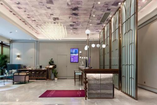 Lobby, Mercure Xian North in Xian North Railway Station