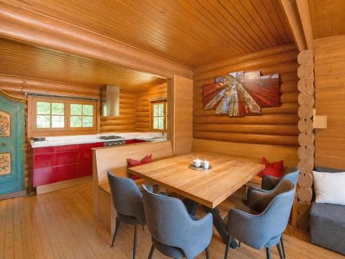 Chalet in Wörgl near Ski Lift, Hopfgarten im Brixental (Foto 3)