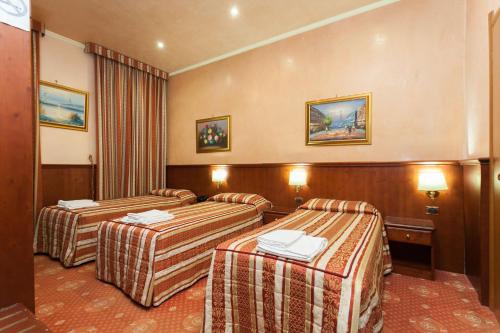 Hotel Fiorella - image 12