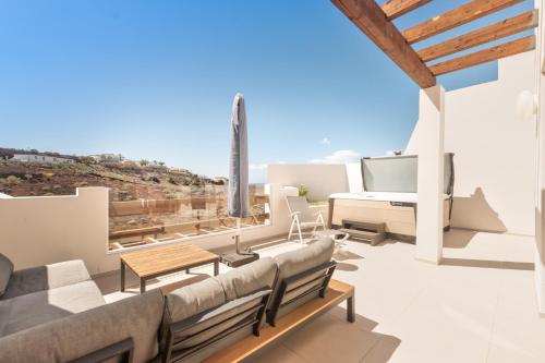 Colinas - Agora 3,3 PENTHOUSE DELUXE & JACUZZI 2B
