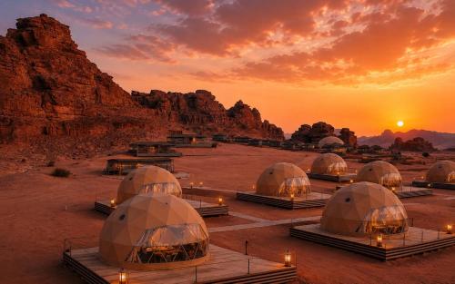 Desert Star of Wadi Rum in 람