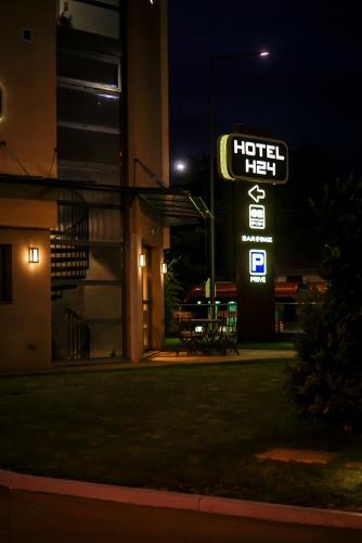 H24 HOTEL - 평면도