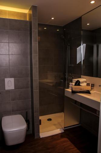 H24 HOTEL - image 5