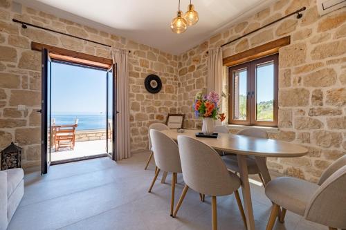 Villa Mare Studios 2