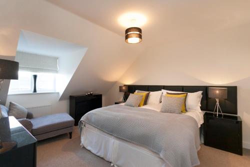 DBS Serviced Apartments - The Townhouse near East Midlands Airport