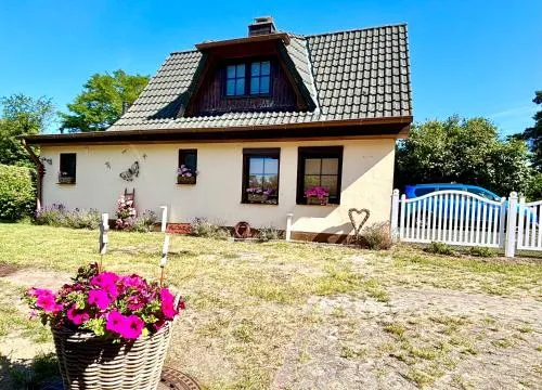 Achterhus Usedom - idyllisches Ostsee Ferienhaus am Achterwasser in Zempin, Deutschland