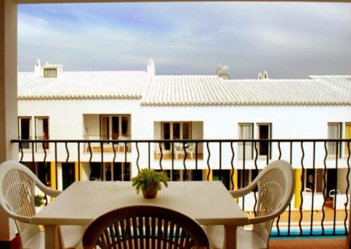 Can Digus Can Digus is perfectly located for both business and leisure guests in Menorca. Offering a variety of facilities and services, the property provides all you need for a good nights sleep. Service-mind