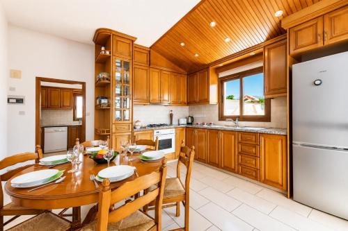 Villa Corallina, Peyia (Foto 5)