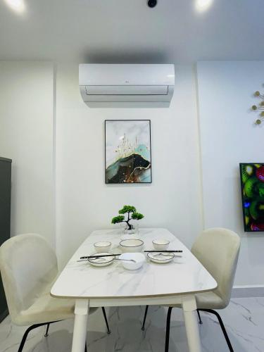 1 Bedrooms Glory Heights Vinhomes Grand Park - image 2
