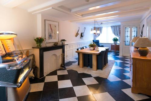 Keizershouse Amsterdam – Amsterdam, NY