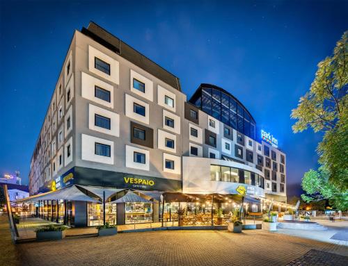 外観, パーク イン ダニューブ ブラチスラヴァ (Park Inn Danube, Bratislava) in ブラチスラヴァ