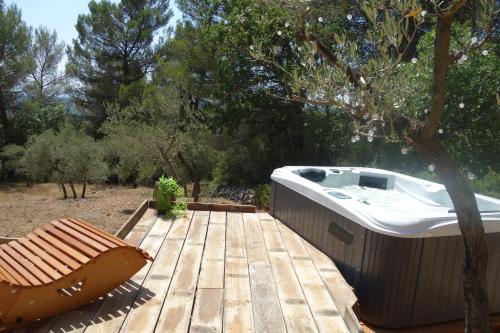 Le Cabanon in Tavernes