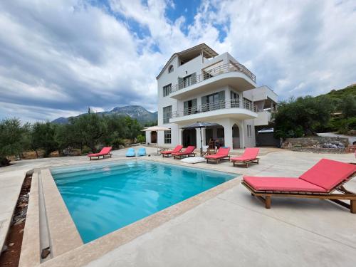 Ventana Hills, Sea View & Exclusive pool gîte à louer Sotiriánika
