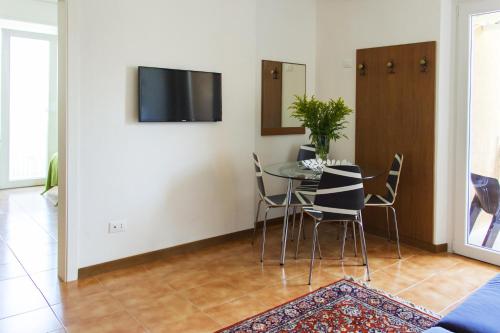 Hotel Merano 5